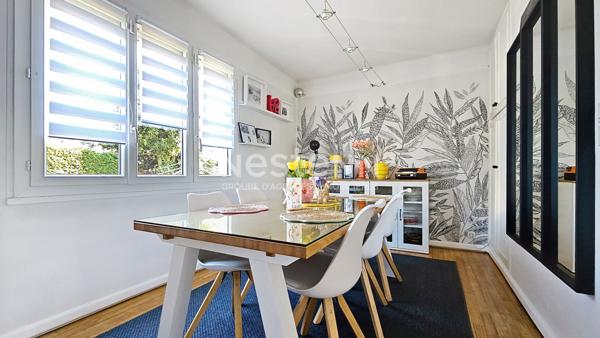 A VENDRE EN EXCLUSIVITE MAISON FAMILIALE SITUEE A MORANGIS DANS UN SECTEUR PAVILLONNAIRE CALME