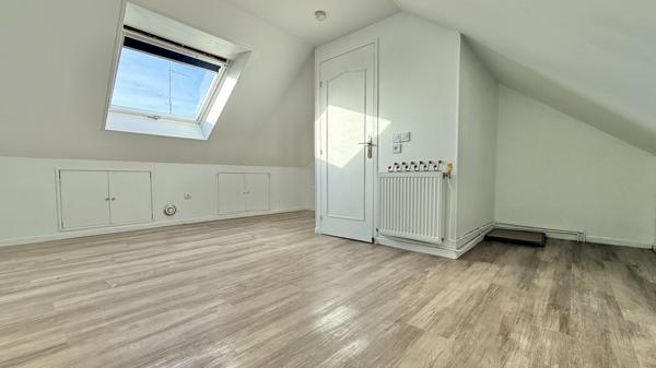 Maison Saint Pierre Du Perray 5 pièce(s) 80 m2