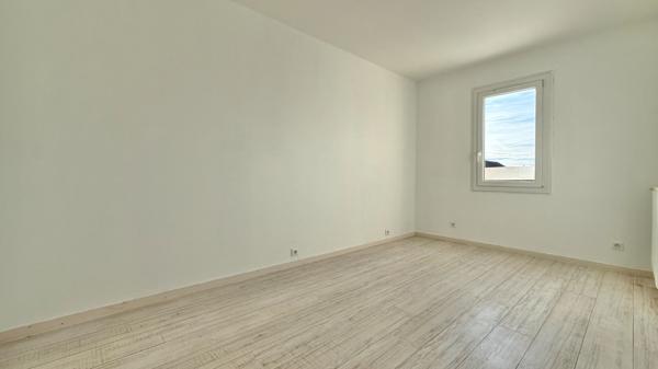 Maison Saint Pierre Du Perray 5 pièce(s) 80 m2