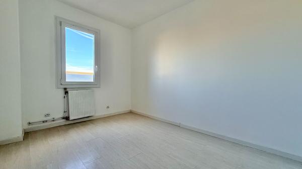 Maison Saint Pierre Du Perray 5 pièce(s) 80 m2