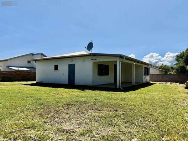 Maison à vendre à Sainte-Clotilde à la Réunion (97490), ref : 97405/254   
Moufia