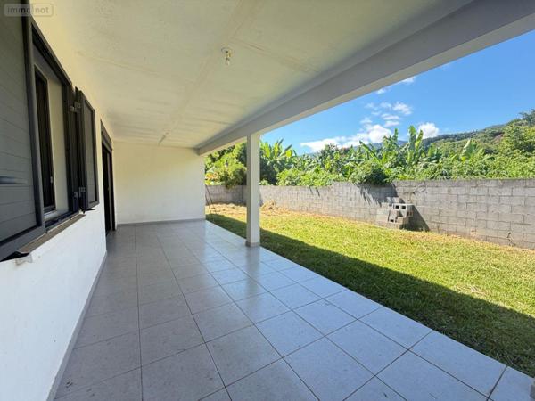 Maison à vendre à Sainte-Clotilde à la Réunion (97490), ref : 97405/254   
Moufia