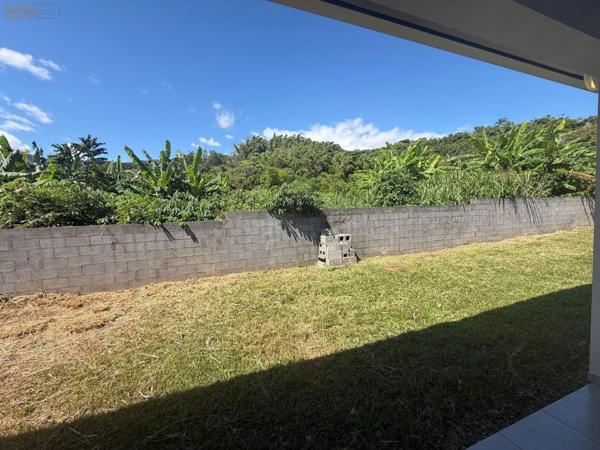Maison à vendre à Sainte-Clotilde à la Réunion (97490), ref : 97405/254   
Moufia