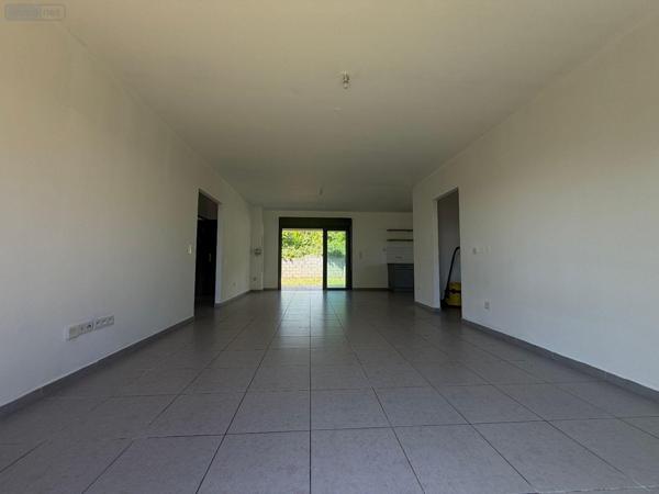 Maison à vendre à Sainte-Clotilde à la Réunion (97490), ref : 97405/254   
Moufia