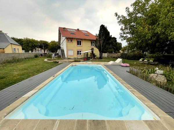 Maison familiale XXL avec piscine & 3 logements locatifs ? Paimboeuf (44560)