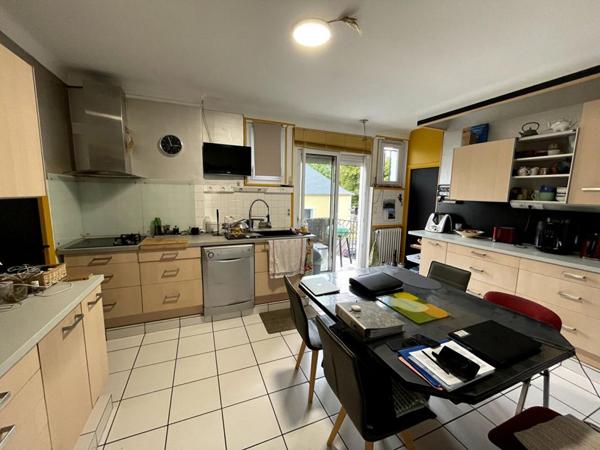 Maison familiale XXL avec piscine & 3 logements locatifs ? Paimboeuf (44560)