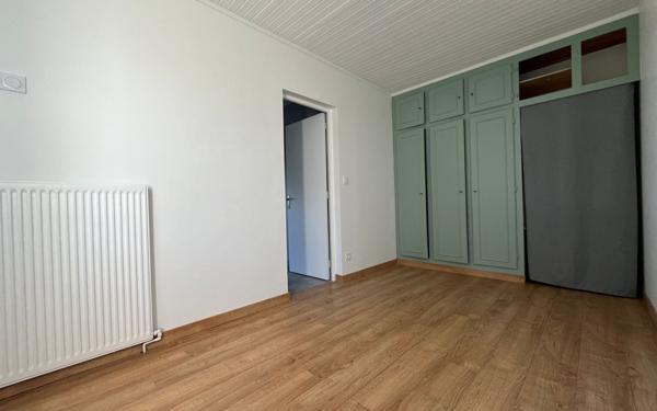 Maison à louer    4 pièces • 100,02 m2 Marolles-en-Brie