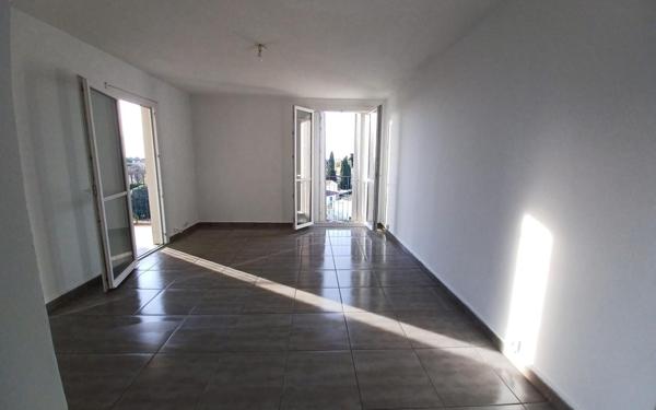 Appartement à vendre    5 pièces • 82,45 m2 Lunel