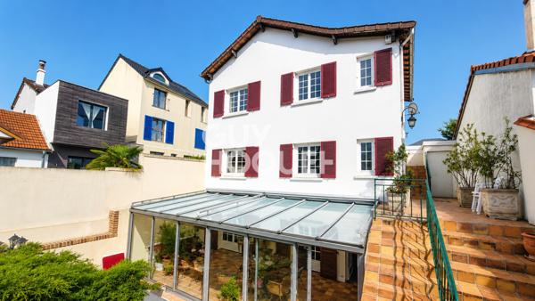 GRANDE MAISON FAMILIALE DE CHARME – COLOMBES CENTRE (184 m²) – À 3 MIN DE LA GARE