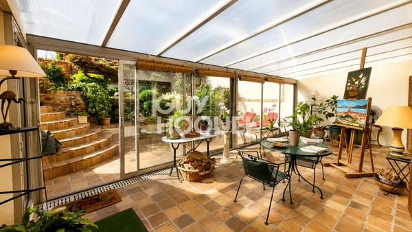 GRANDE MAISON FAMILIALE DE CHARME – COLOMBES CENTRE (184 m²) – À 3 MIN DE LA GARE