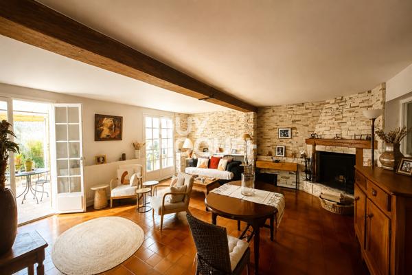 GRANDE MAISON FAMILIALE DE CHARME – COLOMBES CENTRE (184 m²) – À 3 MIN DE LA GARE