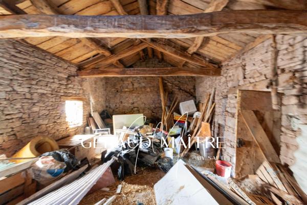 Maison indépendante sans voisins avec 15 Ha autour