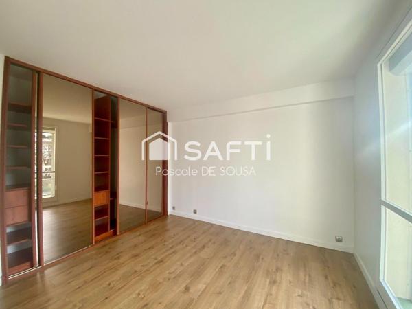 Agréable 3 pièces avec terrasse proche Lycée International