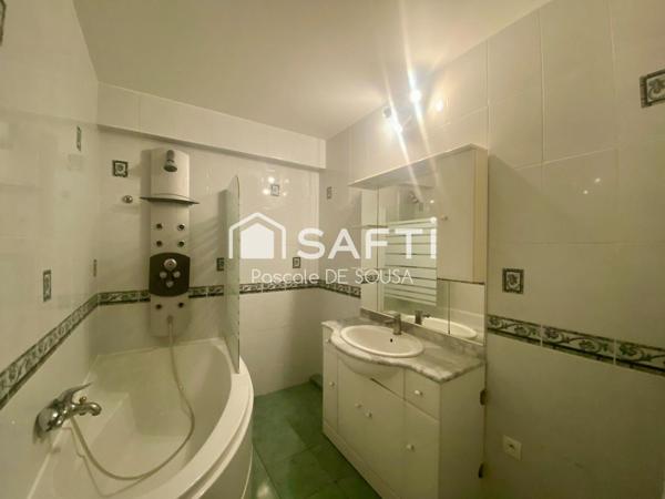 Agréable 3 pièces avec terrasse proche Lycée International