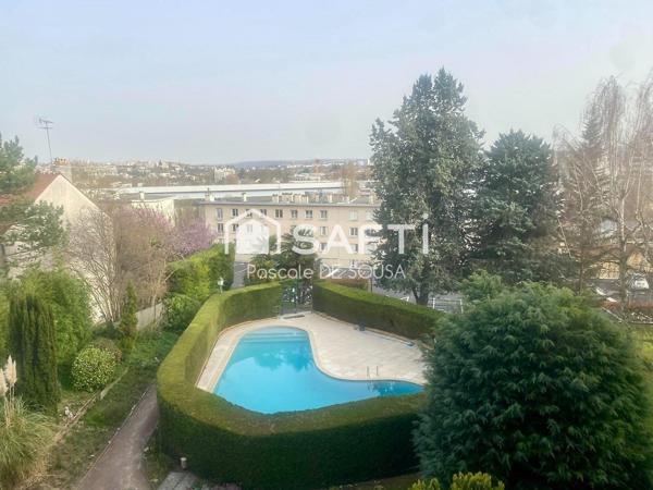 Agréable 3 pièces avec terrasse proche Lycée International