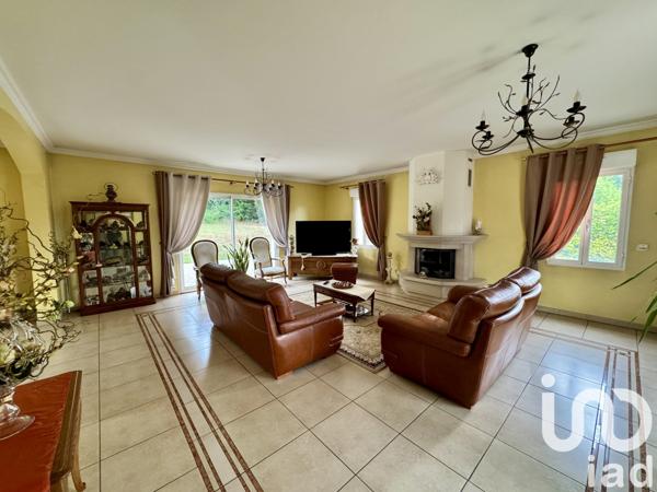 Maison à vendre 7 pièces 273 m² Orsay