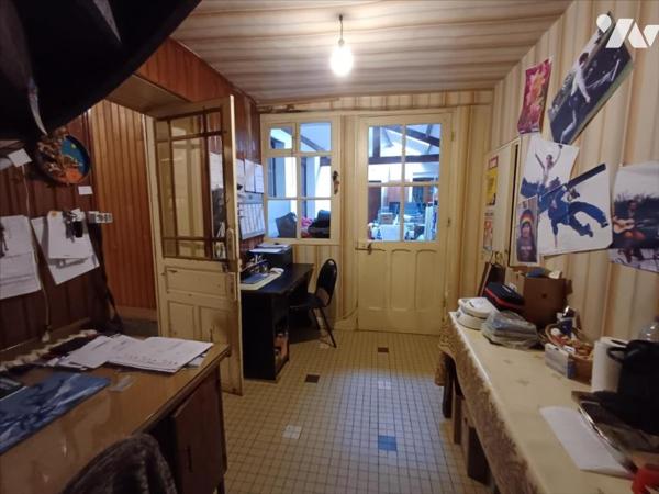 Immeuble mixte Breteuil 27160