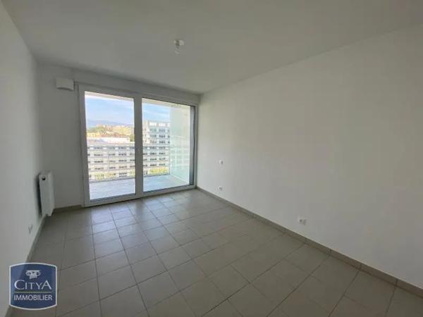 Appartement à louer 2 pièces 51.25m² Nice (06200)