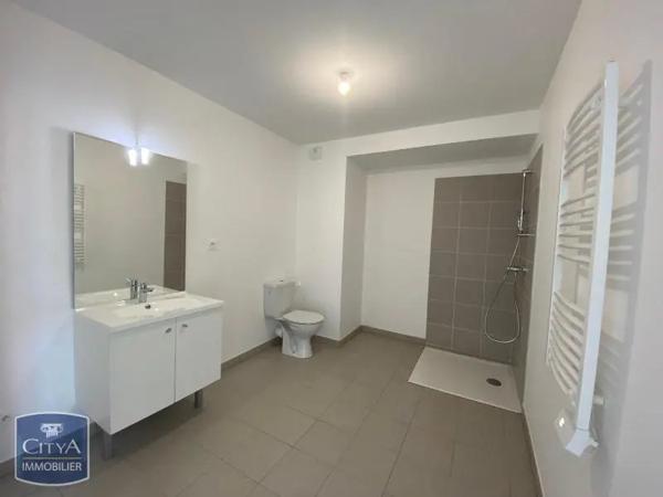 Appartement à louer 2 pièces 51.25m² Nice (06200)