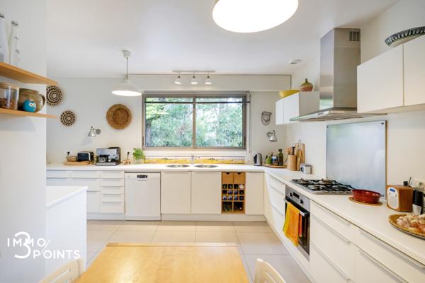 Anglet (64600) Villa 275m² sur le GOLF de Chiberta, en bordure d'OCEAN, avec PISCINE sur terrain de 1500m²