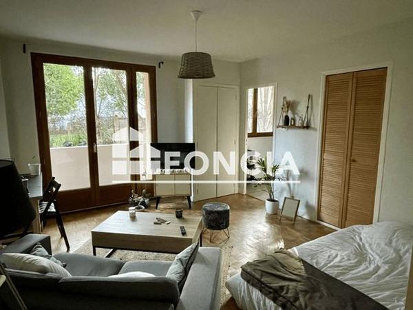 Location Studio 32.37 m² - 21 RUE DES PYRENEES Toulouse 31400