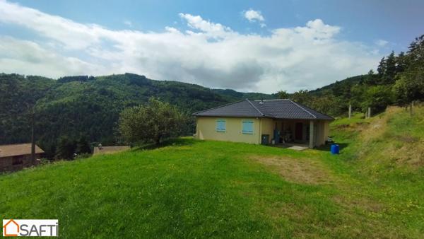 Maison contemporaine de 81M² sur terrain de 3500M²env.