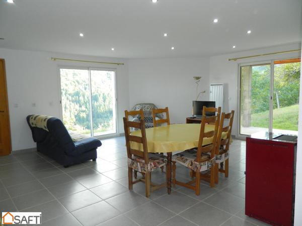 Maison contemporaine de 81M² sur terrain de 3500M²env.