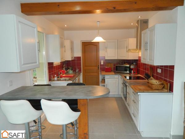 Maison contemporaine de 81M² sur terrain de 3500M²env.