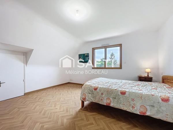 Propriété spacieuse avec hangar proche Vannes