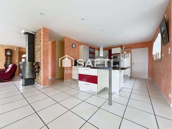 Propriété spacieuse avec hangar proche Vannes