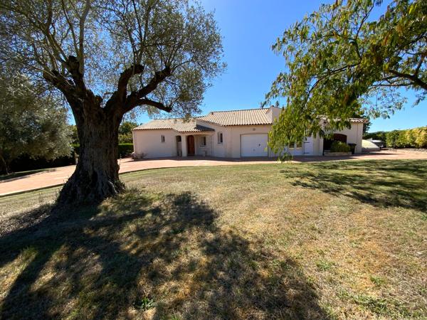 Maison Saintes 6 pièce(s) 169 m2
