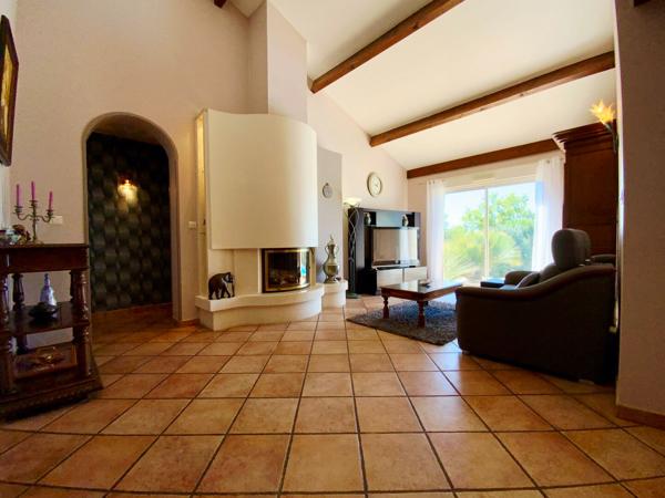 Maison Saintes 6 pièce(s) 169 m2