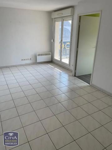 Appartement à louer 2 pièces 51.56m² Lens (62300)