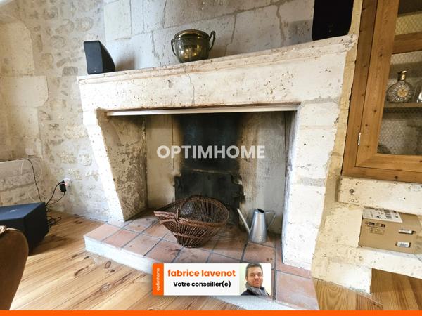 Maison à vendre 5 pièces 140 m² au porte d' ANGOULEME, LE GOND PONTOUVRE (16)