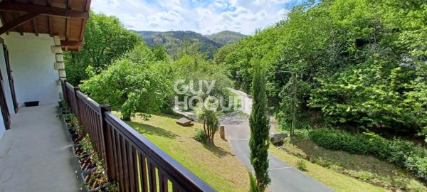 Maison Biriatou 8 pièce(s) 188 m²