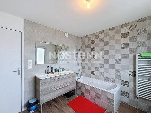 A vendre belle contemporaine de 2024