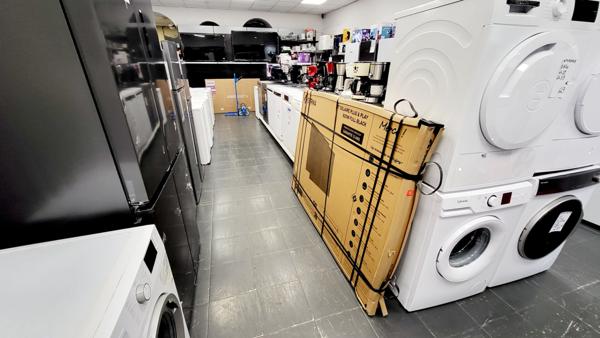 LOCAL EN CENTRE VILLE DE CARCASSONNE