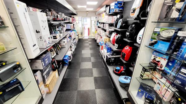 LOCAL EN CENTRE VILLE DE CARCASSONNE