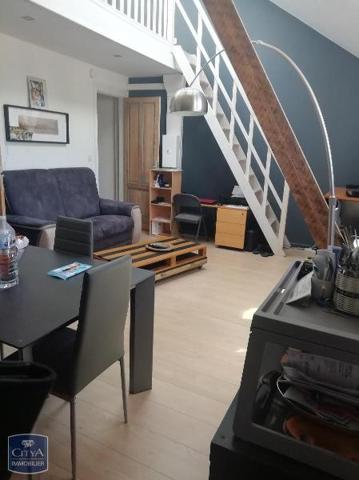 Appartement à louer 2 pièces 53.2m²