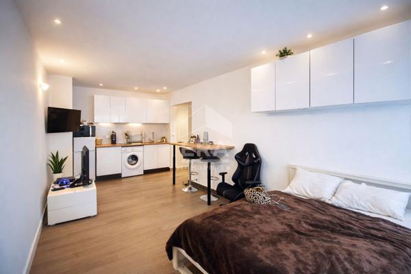 Appartement Le Cannet 1 pièce(s) 25 m2