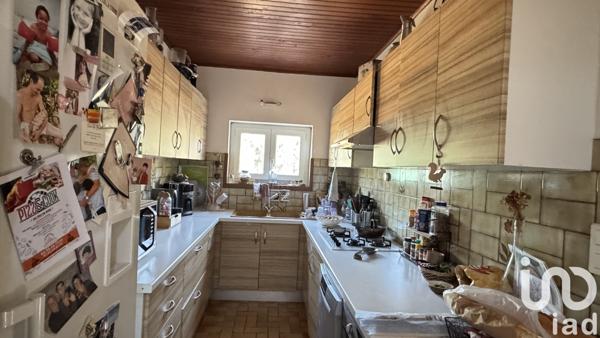 House for sale 4 rooms 145 m² Carpentras