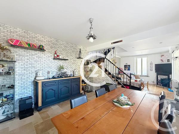 Maison à vendre  5 pièces - 173 m2 CHATEAUBERNARD - 16