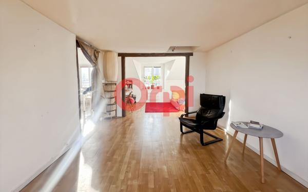Appartement à vendre    2 pièces • 50,55 m2 Paris 10