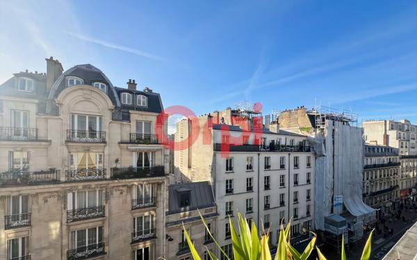 Appartement à vendre    2 pièces • 50,55 m2 Paris 10
