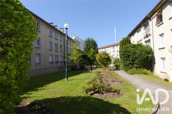 Appartement à vendre 3 pièces 45 m² Le Kremlin-Bicêtre
