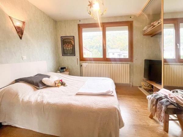 Maison traditionnnelle rénovée 154m2 sur sous-sol