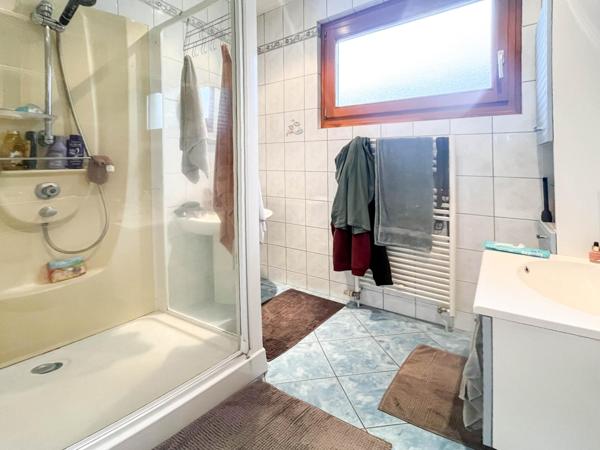 Maison traditionnnelle rénovée 154m2 sur sous-sol