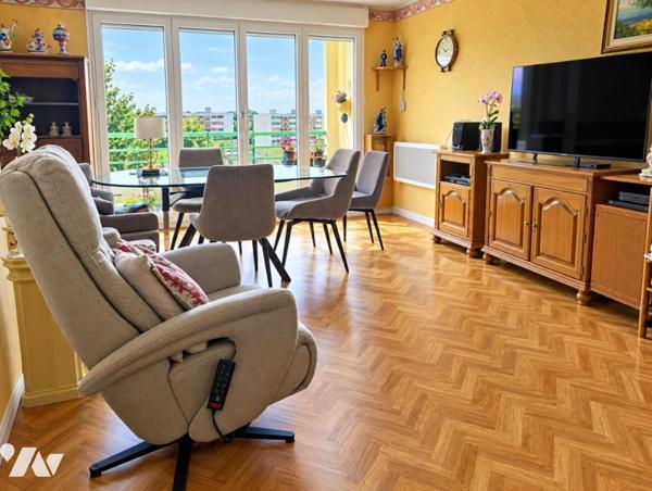WATTIGNIES, Appartement de type 4 en Duplex