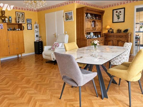 WATTIGNIES, Appartement de type 4 en Duplex