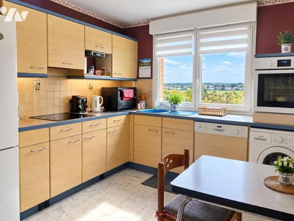WATTIGNIES, Appartement de type 4 en Duplex